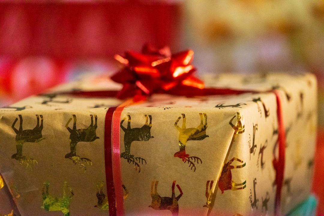From Birthdays to Anniversaries: How Giftly's AI Personalizes Every Gift